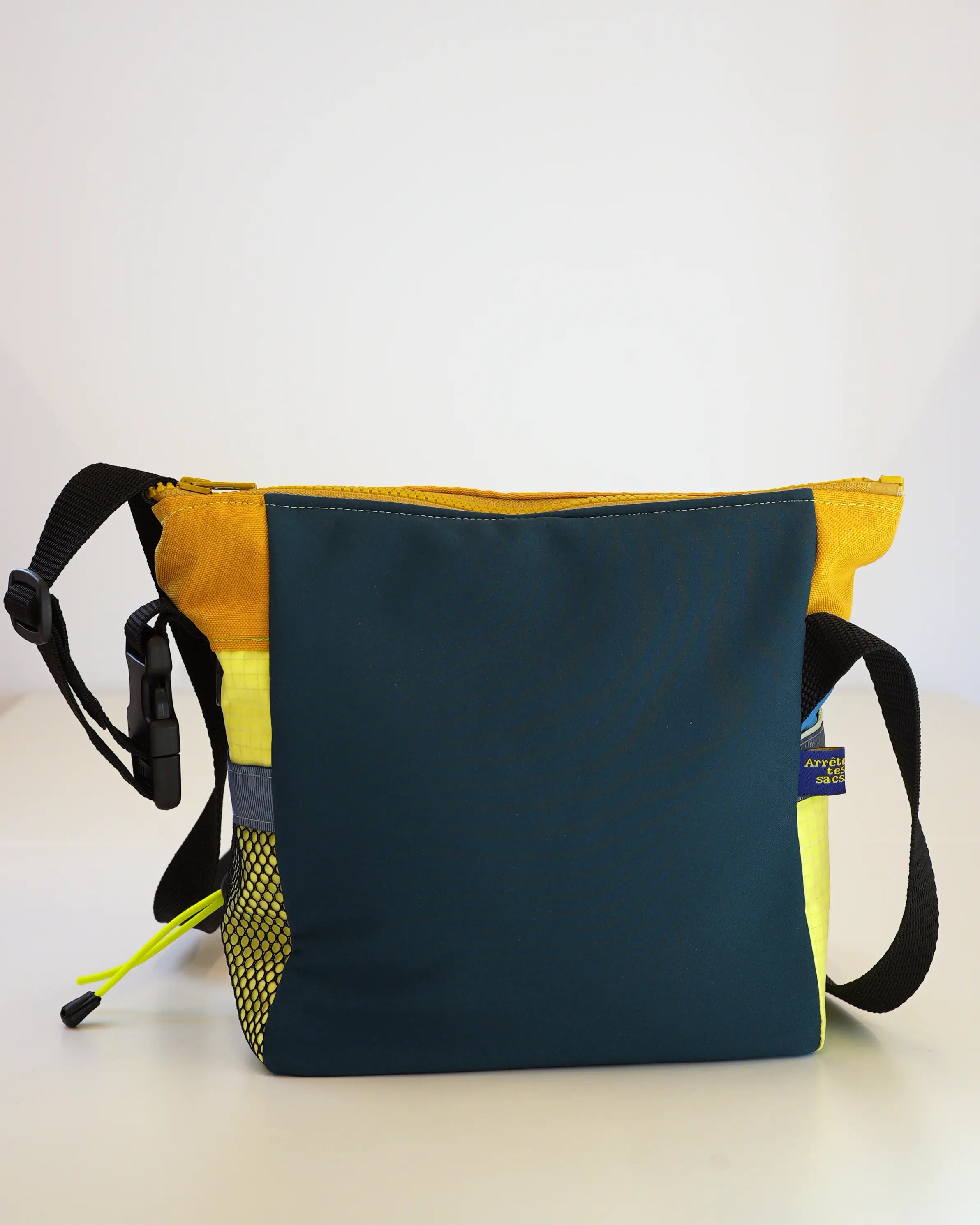Sac  arrête tes sacs by Mesk (M) Numéro 32