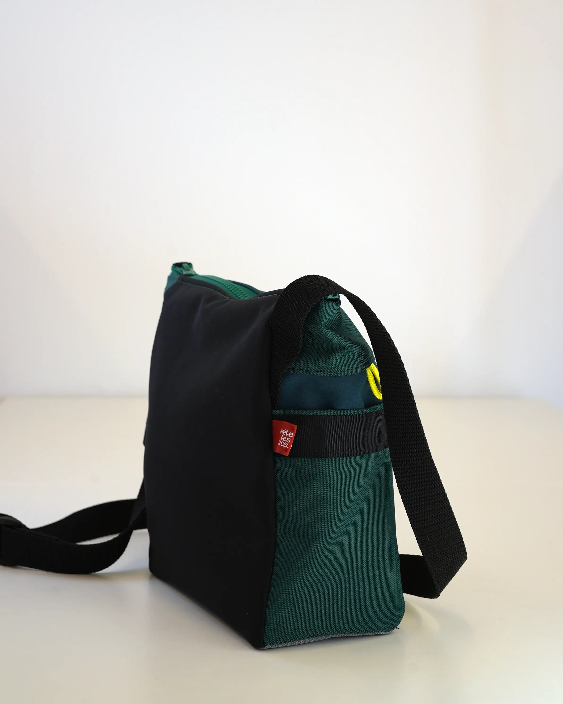 Sac  arrête tes sacs by Mesk (M) Numéro 32